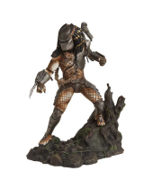 Predator Movie Gallery PVC socha Jungle Predator 25 cm