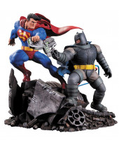 Batman The Dark Knight Returns Statue Superman vs. Batman 28 cm