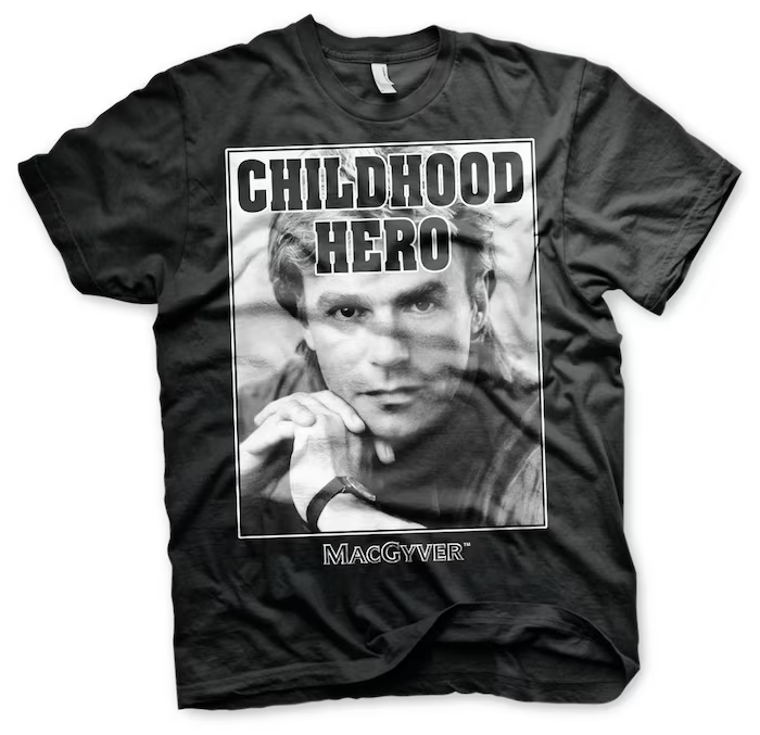 Macgyver Childhood Hero (T-Shirt) S